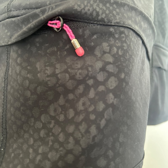 Lululemon Light Speed Vest size 10 - Picture 7 of 10